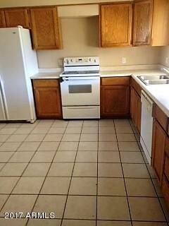 FRANKLIN KITCHEN