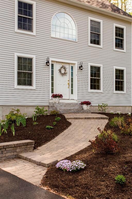 1 Bluewave Ln, Saco, ME 04072 - photo 2