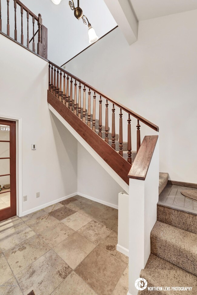 8_StairwayEntry