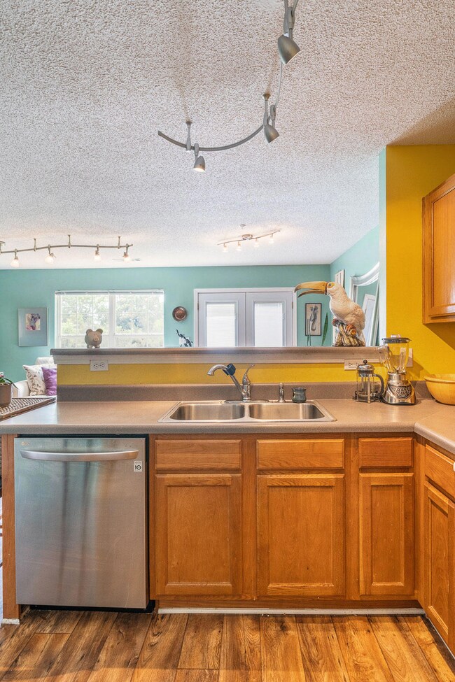 185 Swaying Pine Ct unit A43, Crestview, FL 32539 - photo 7