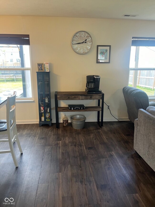 11908 Bryson Place, Indianapolis, IN 46235 - photo 5