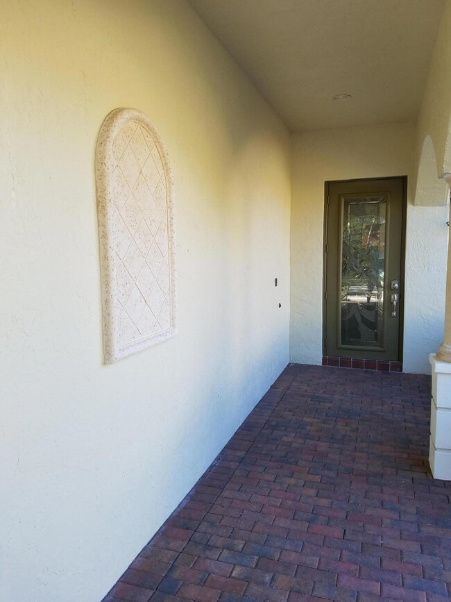 Covered Entry Way