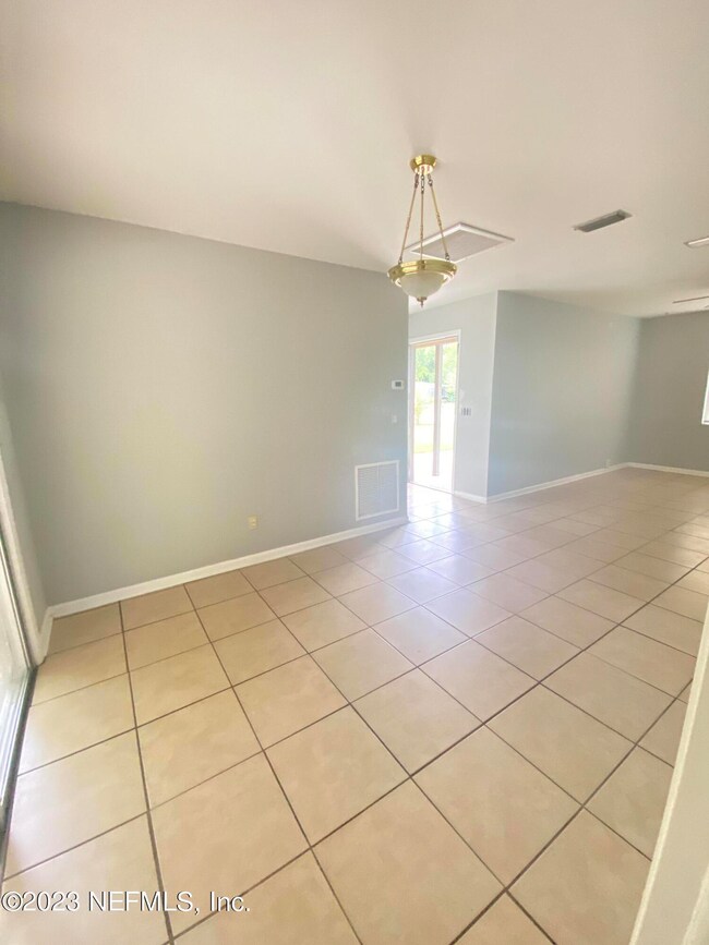 5007 Bilken Dr E, Jacksonville, FL 32210 - photo 7