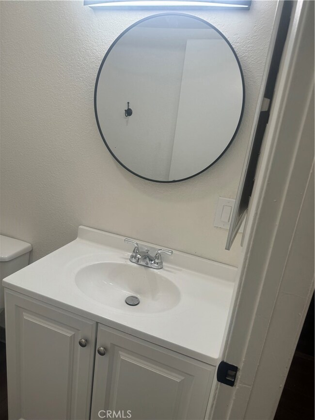 811 Java Ave, Inglewood, CA 90301 - photo 6