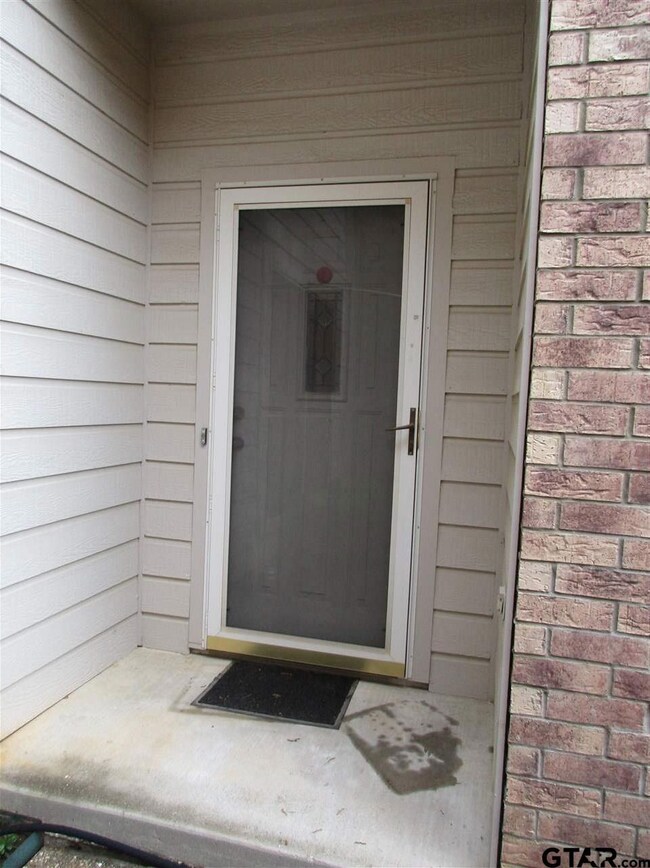 2014 2014 Villa Dr, Tyler, TX 75703 - photo 4