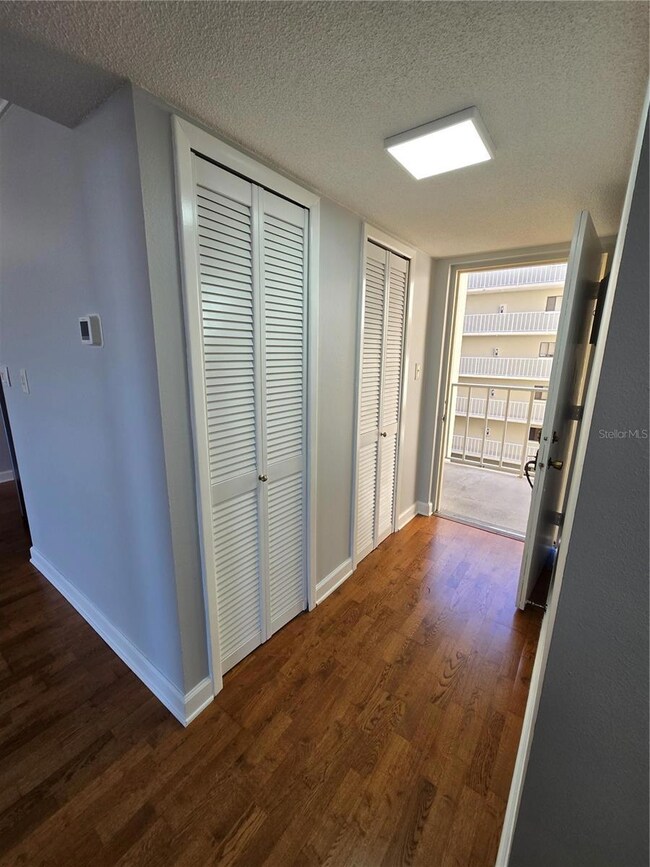 Harbor Bluffs Condominiums unit 611, Clearwater, FL 33755 - photo 7