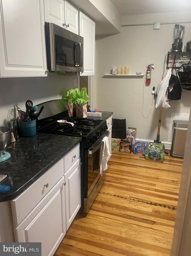 127 E State St unit 2, Kennett Square, PA 19348 - photo 5