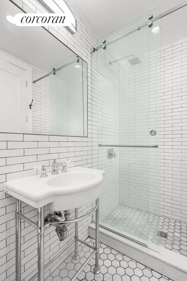 935 Lafayette Ave unit 1, Brooklyn, NY 11221 - photo 7