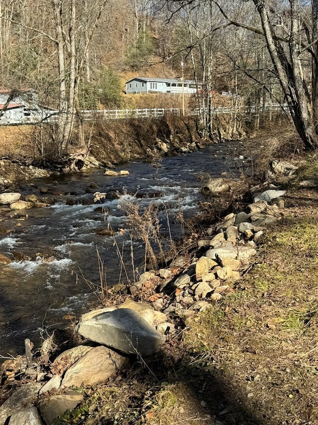 80 Larkspur Ln, Cullowhee, NC 28723 - photo 3