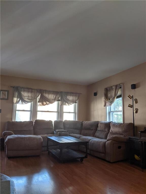 550 Minor St, Emmaus, PA 18049 - photo 3
