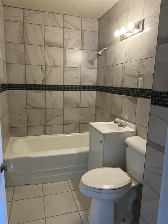 2123 Reynolds Ave SW, Cedar Rapids, IA 52404 - photo 4