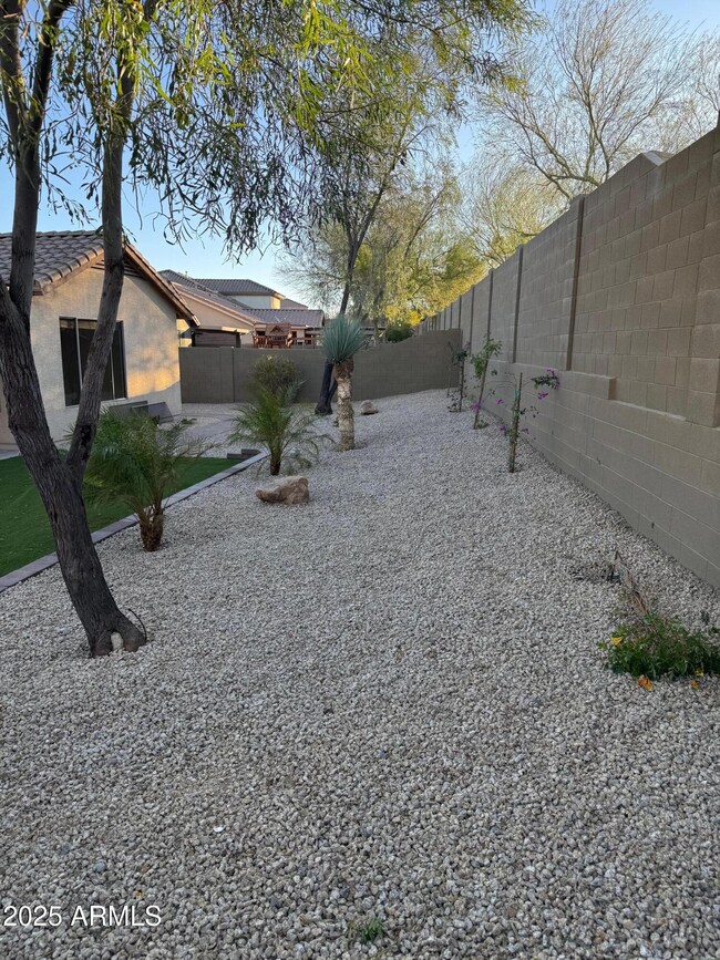 2159 W Clearview Trail, Phoenix, AZ 85086 - photo 6