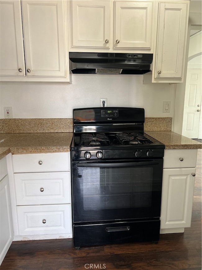 1409 Orange St, Redlands, CA 92374 - photo 6