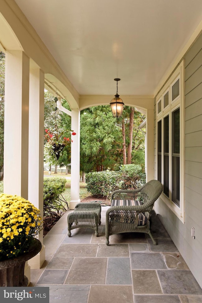 36775 Leith Ln, Middleburg, VA 20117 - photo 4