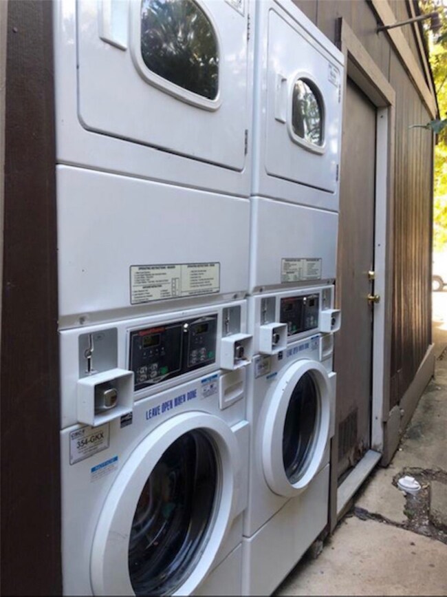 1756 W Main St unit 7, Houston, TX 77098 - photo 7