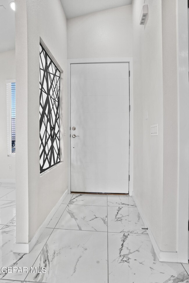 485 Plateau Dr, Socorro, TX 79927 - photo 5