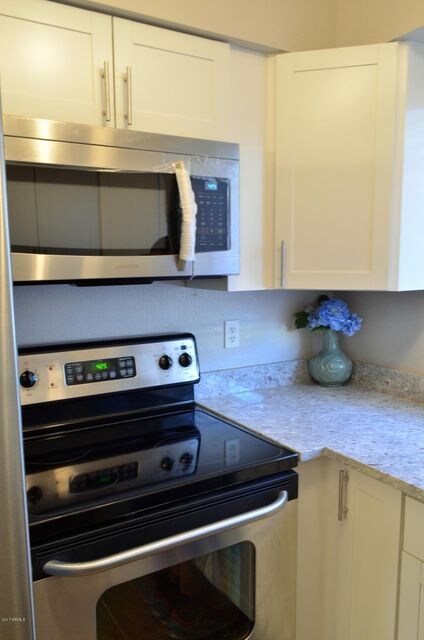 Stainless kitchen appliances