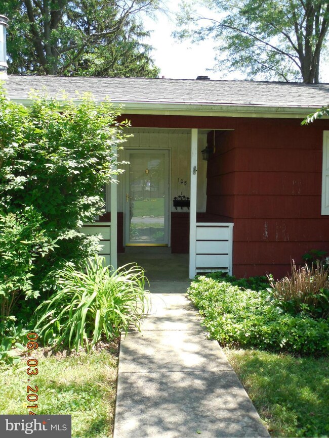 105 E Timonium Rd, Lutherville Timonium, MD 21093 - photo 2