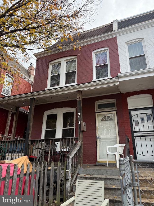 744 Gresham Place NW, Washington, DC 20001 - photo 3