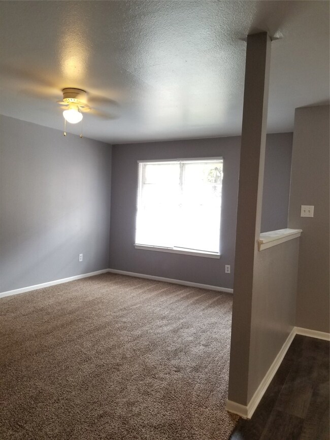 115 Commerce St, Magnolia, TX 77355 - photo 3