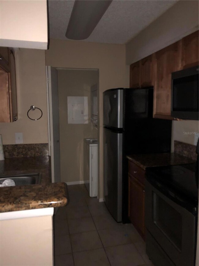 238 Afton Square unit 308, Altamonte Springs, FL 32714 - photo 3