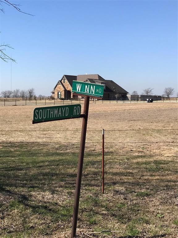 Very nice homes across Winn Rd.