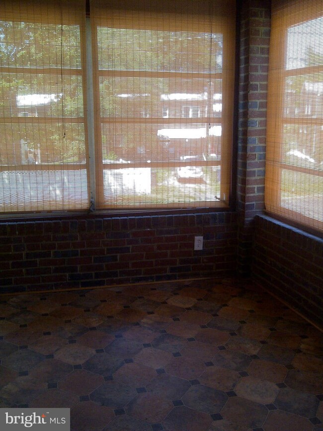 120 53rd St SE, Washington, DC 20019 - photo 6