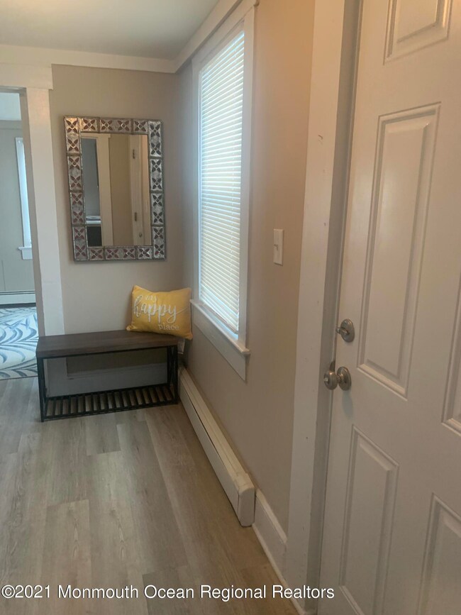 1110 Main St unit B Summer, Belmar, NJ 07719 - photo 4