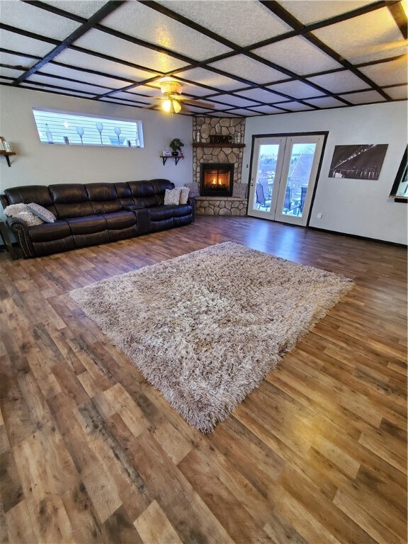 108 Lowell St, Vandergrift, PA 15690 - photo 3