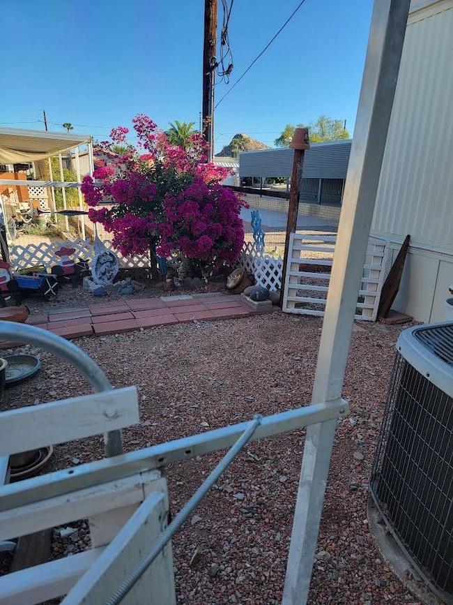 10401 N Cave Creek Rd unit 58, Phoenix, AZ 85020 - photo 2