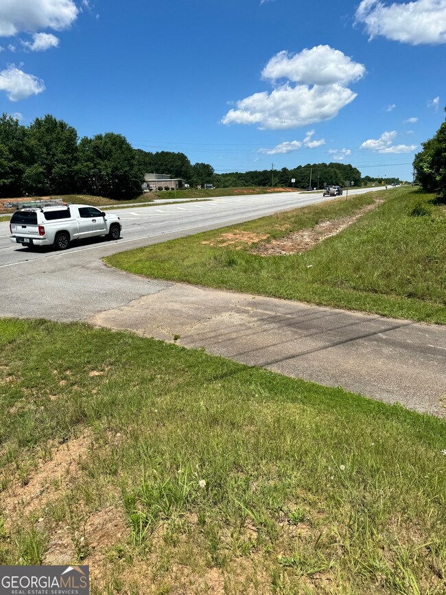 2883 Highway 441 S, Commerce, GA 30529 - photo 7