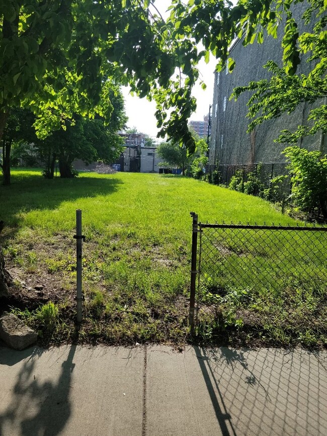 4539 S Evans Ave, Chicago, IL 60653 - photo 2