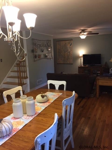 10 Rita Ln, Albany, NY 12211 - photo 2