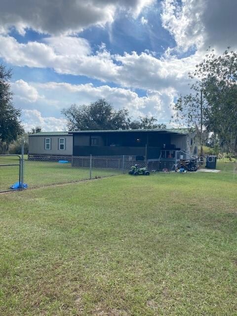 10102 Loetscher Ln, Lithia, FL 33547 - photo 5