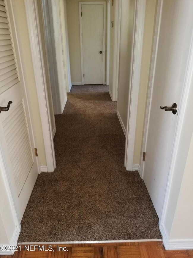 7346 El Barco Rd unit 3, Jacksonville, FL 32216 - photo 4