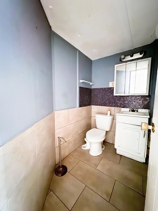 138 Atkinson St unit 5, Cocoa, FL 32922 - photo 6