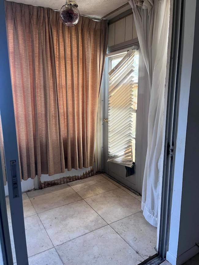 7300 NW 17th St unit 115, Plantation, FL 33313 - photo 4