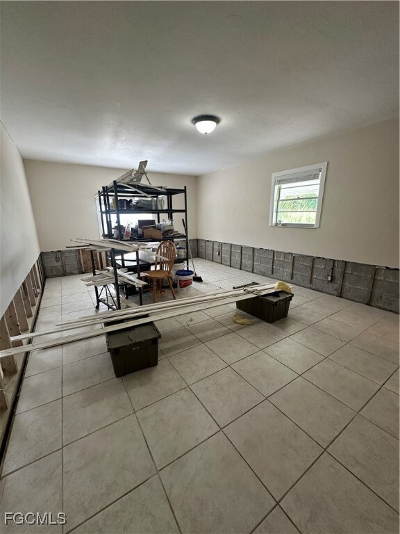 14773 Martin Dr, Fort Myers, FL 33908 - photo 7