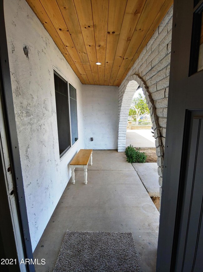 4043 W Cholla St, Phoenix, AZ 85029 - photo 7