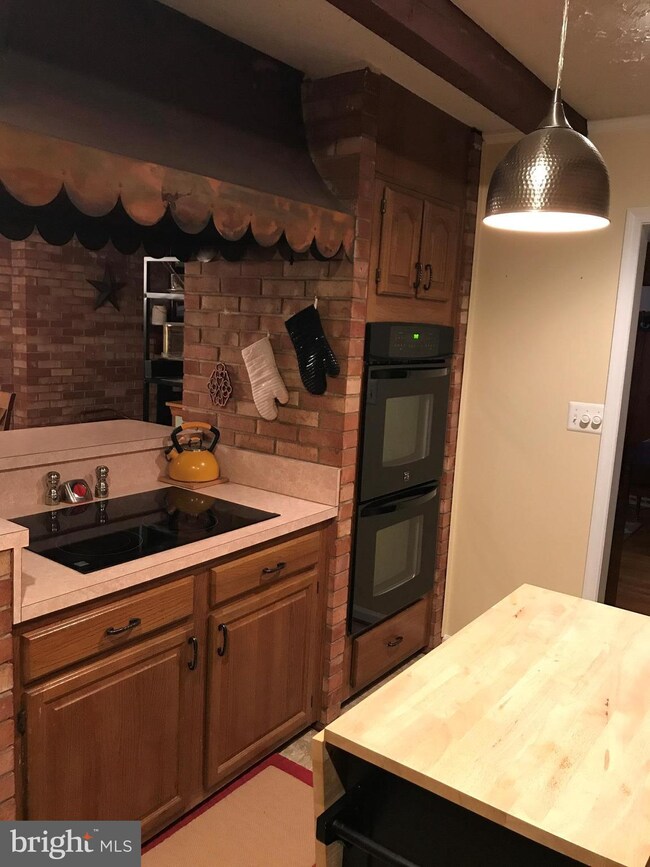 9885 Beech Ln, La Plata, MD 20646 - photo 6