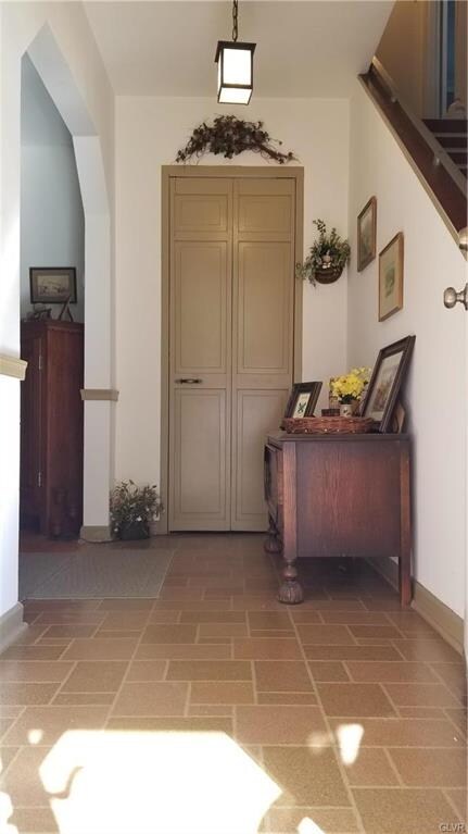 714 Fernwood St, Emmaus, PA 18049 - photo 3