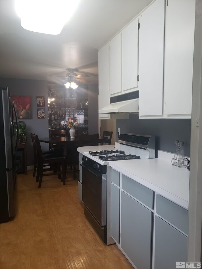 1593 N O Brien Way, Sparks, NV 89431 - photo 4