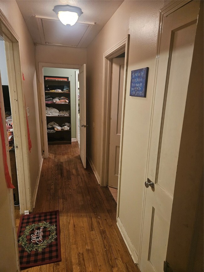 1006 Hillcrest Dr, Richmond, TX 77469 - photo 7