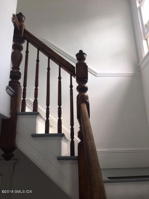 15 Valley Rd unit 2nd Floor, Cos Cob, CT 06807 - photo 2