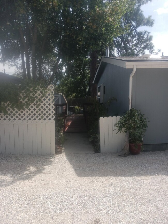 604 N West St, Chewelah, WA 99109 - photo 4