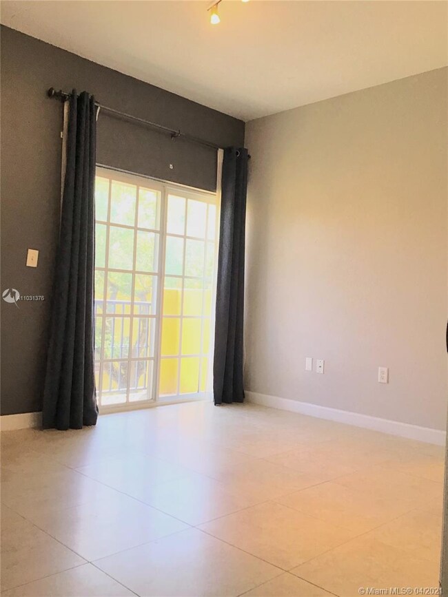 2504 SW 14th Ave unit 602, Fort Lauderdale, FL 33315 - photo 6