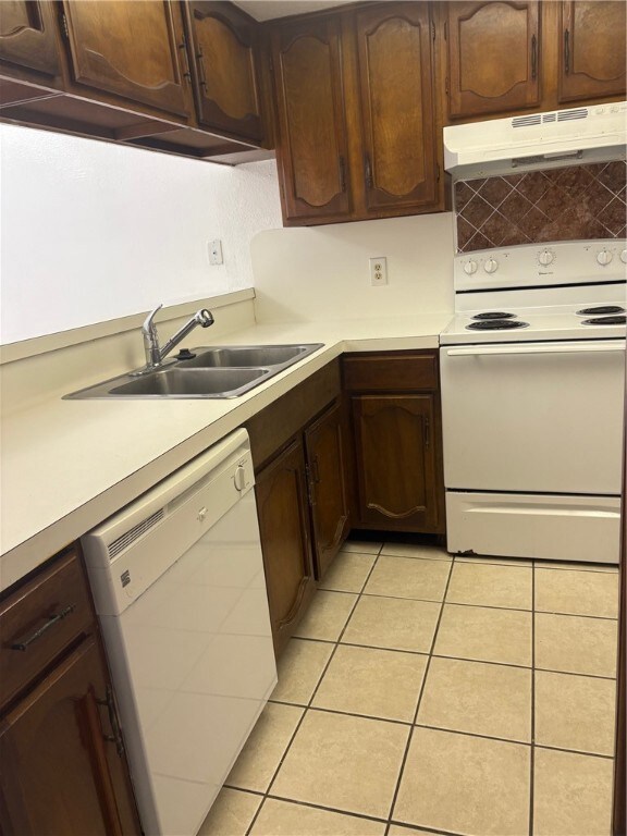 6517 Long Meadow Dr unit B, Corpus Christi, TX 78413 - photo 5