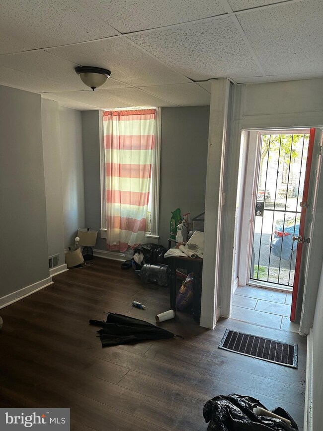 1729 Mckean Ave, Baltimore, MD 21217 - photo 3