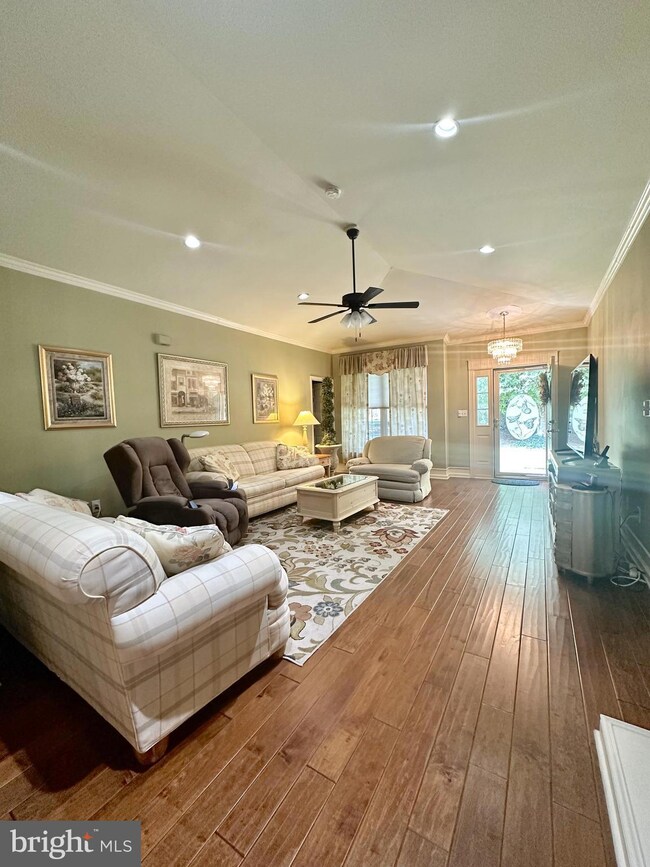 226 Sugarberry Ln unit V93, Langhorne, PA 19047 - photo 3