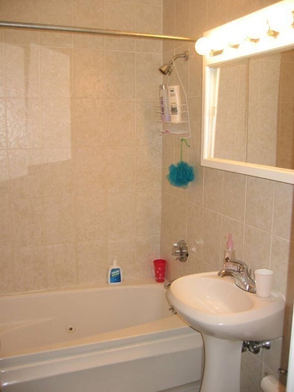 35 Glencoe St unit 33, Brighton, MA 02135 - photo 4